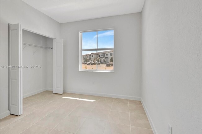 Building Photo - 12206 NW 23rd Path