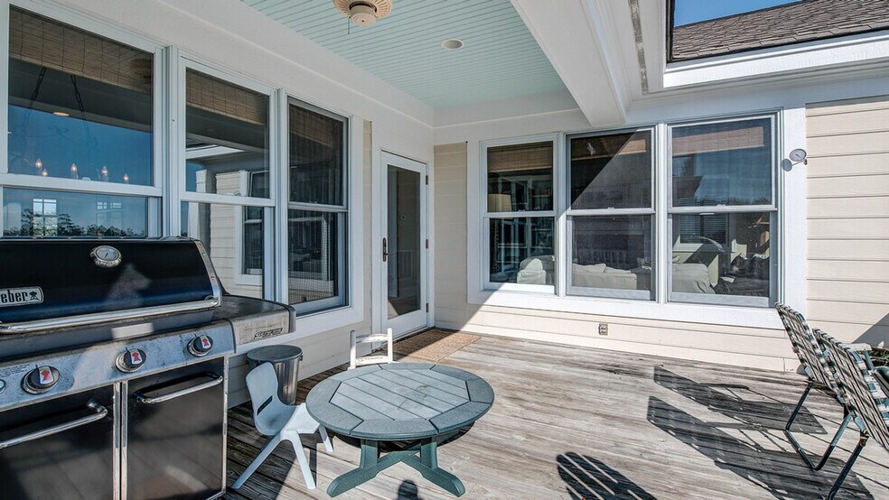 Building Photo - 15 Nautica Way