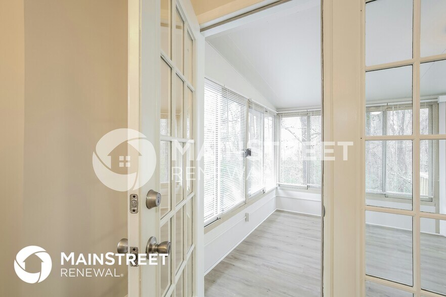 Building Photo - 2804 Bears Creek Rd