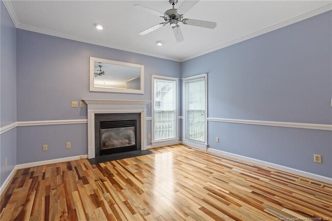 Building Photo - 2021 Shadow Creek Dr