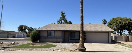 Building Photo - BEAUTIFULLY UPDATED CHANDLER HOME WITH HUGE YARD, BONUS ROOM & FIREPLACE!