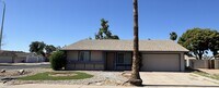 Building Photo - BEAUTIFULLY UPDATED CHANDLER HOME WITH HUGE YARD, BONUS ROOM & FIREPLACE!