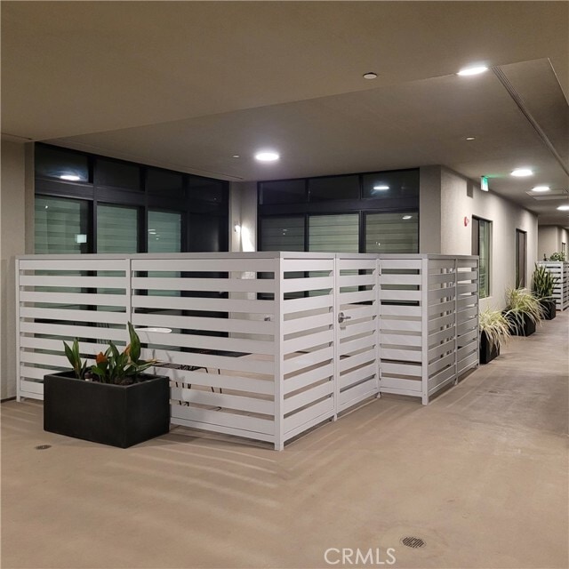 Building Photo - 178 S Euclid Ave