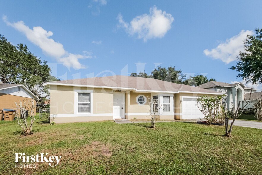 Building Photo - 917 Delano Ct