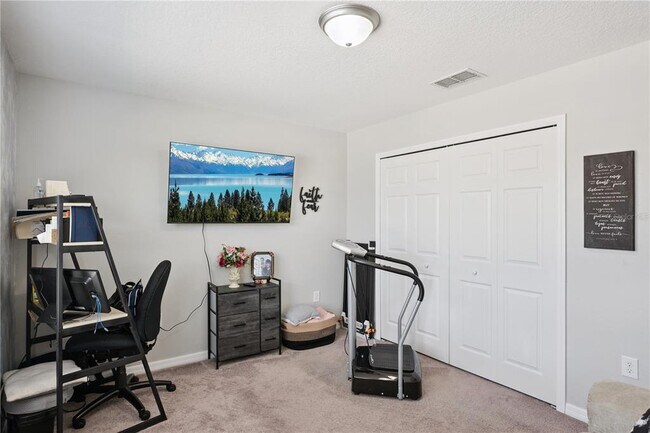 Building Photo - 2438 Seven Oaks Dr