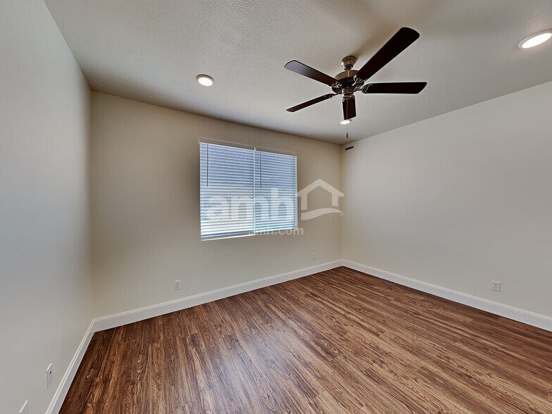 Building Photo - 2605 W 3290 S