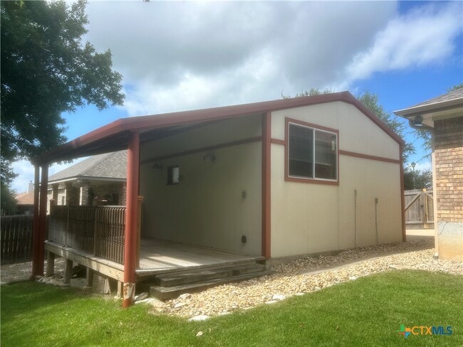 Building Photo - 2429 Nickelback Dr