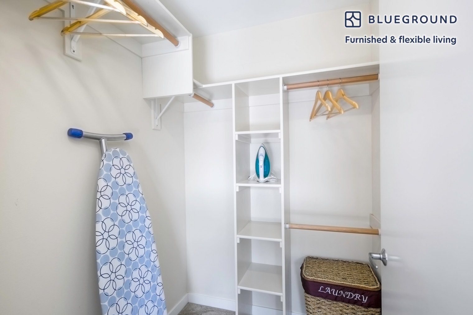 Building Photo - 690 Long Bridge St