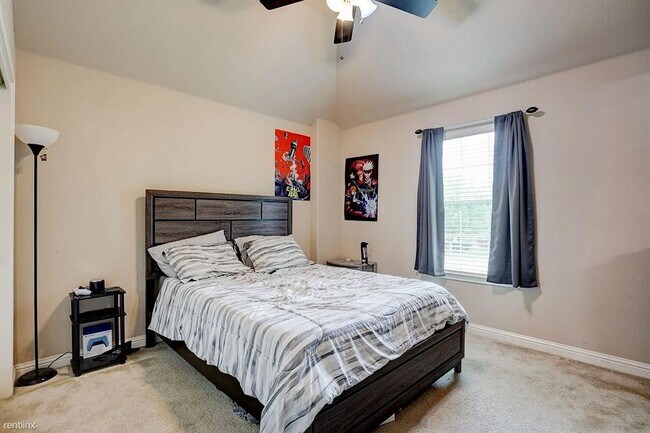 Building Photo - 3784 Turetella Dr