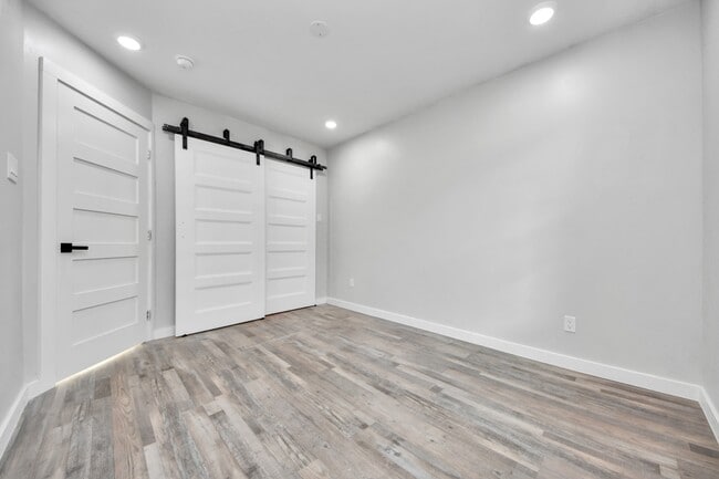 Building Photo - 6201 Batterson St