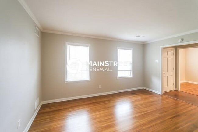 Building Photo - 1756 Dorrie Ln