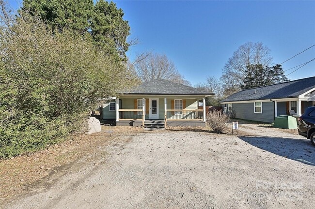 Building Photo - 6616 Charlie Walker Rd