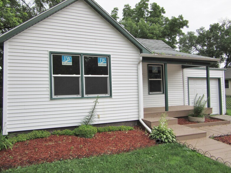 Primary Photo - 406 W Maple St