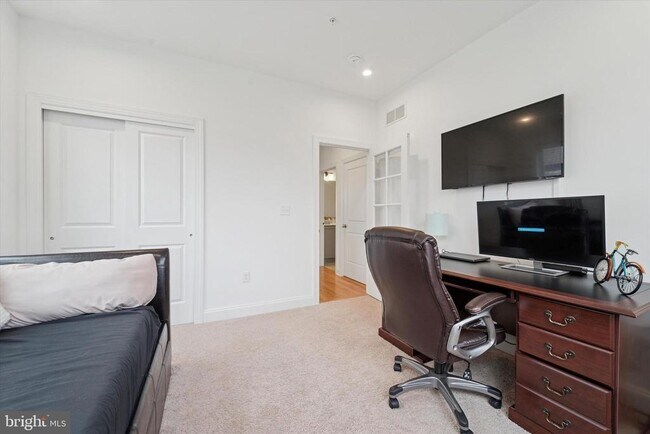 Building Photo - 25 Copper Ct