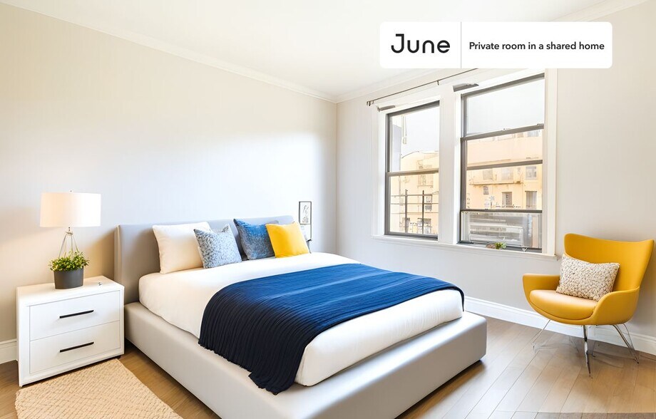 Primary Photo - Private bedroom in 4 bed/1 bath Home