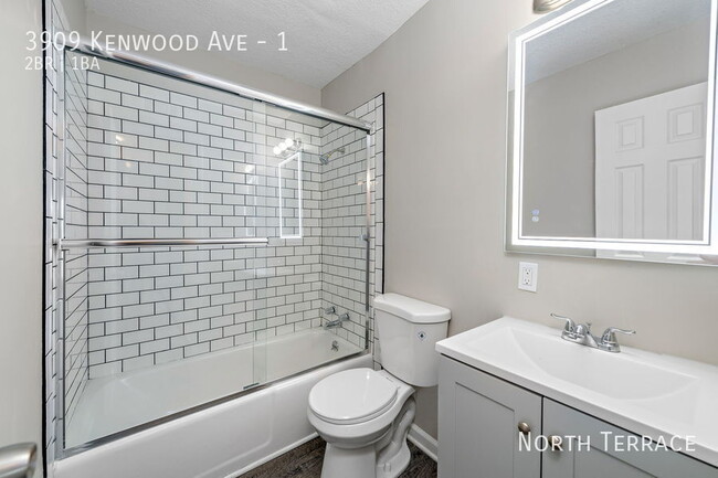 Building Photo - ? Stylishly Renovated 2-Bedroom in South H...