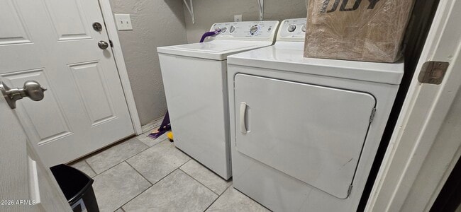 Building Photo - 5620 S 42nd St