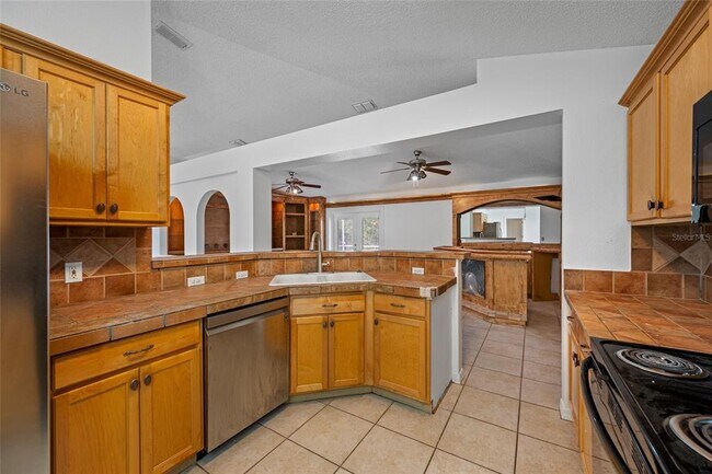 Building Photo - 31701 Shin Ct
