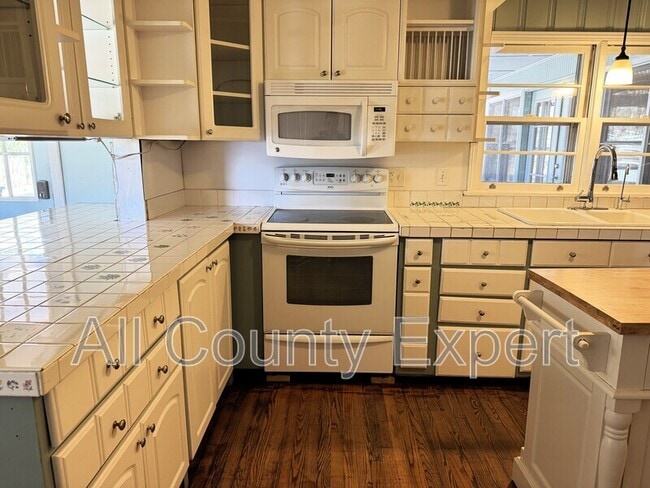 Building Photo - 5485 Union Church Rd