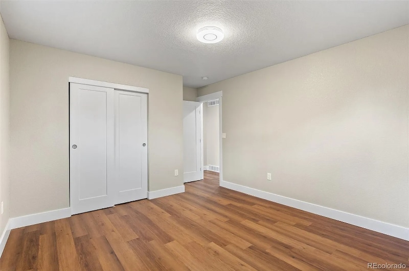 Building Photo - 10821 Larry Dr