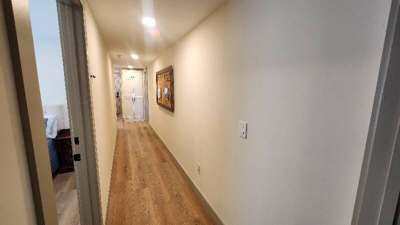 Building Photo - 1704 S Forest Dr