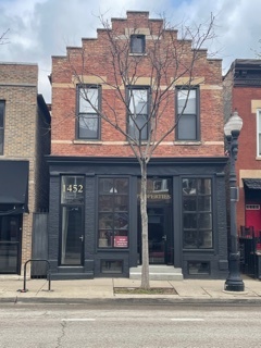 front of building - 1452 W Taylor St