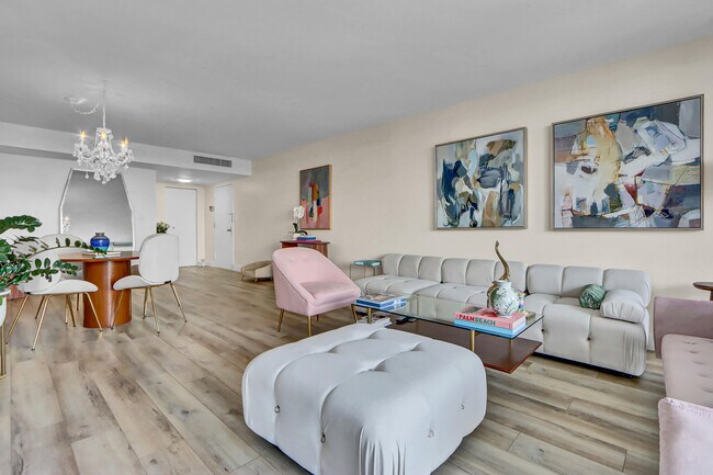 Building Photo - 2000 Presidential Way