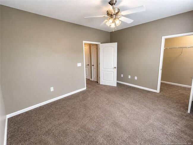 Building Photo - 2645 McArthur Landing Cir