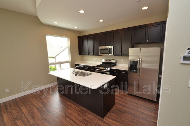 Building Photo - 4642 W South Jordan Pky