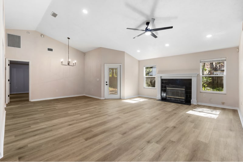 Building Photo - 4155 NW 62nd Ave