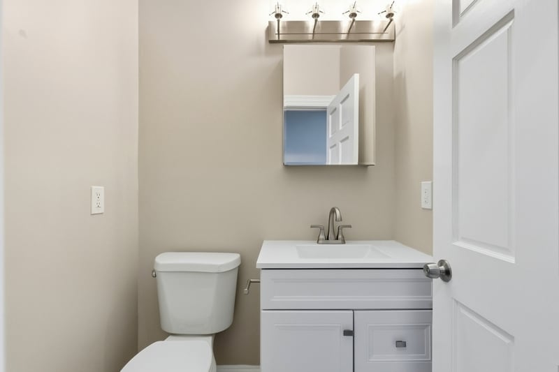 Building Photo - 2215 E Biddle St