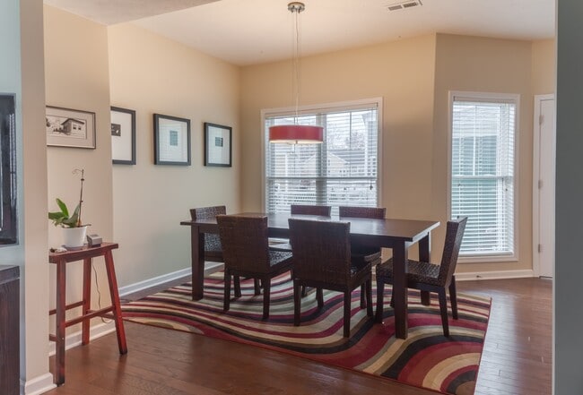 Building Photo - Available Sept 4th, 2026!