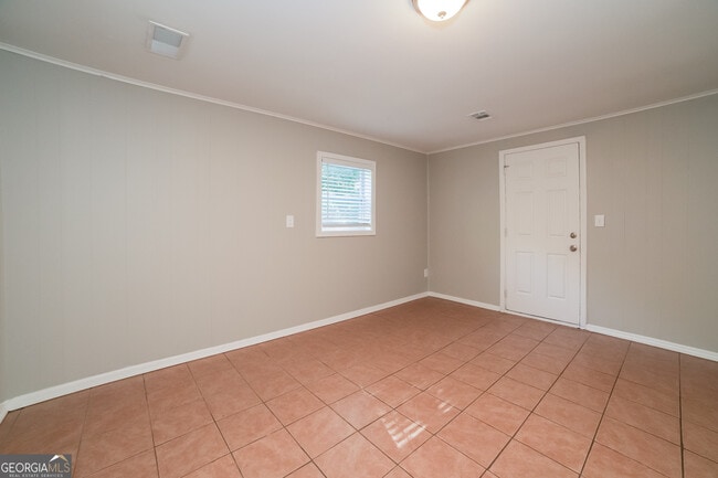 Building Photo - 8339 Reinosa Way