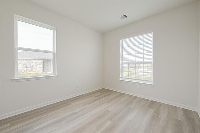 Building Photo - 413 Texas Olive Dr