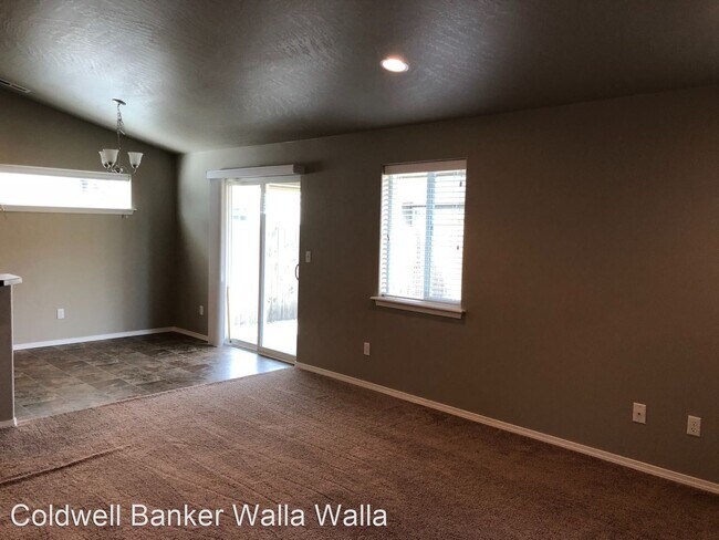 Building Photo - 3 br, 2 bath House - 1206 SW 4th