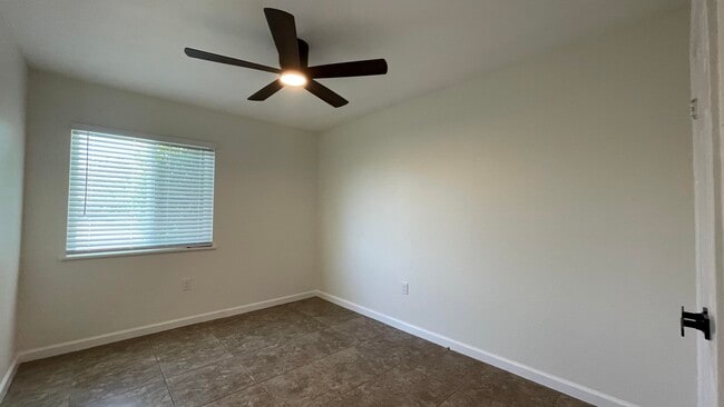 Building Photo - 81683 De Plata Ave