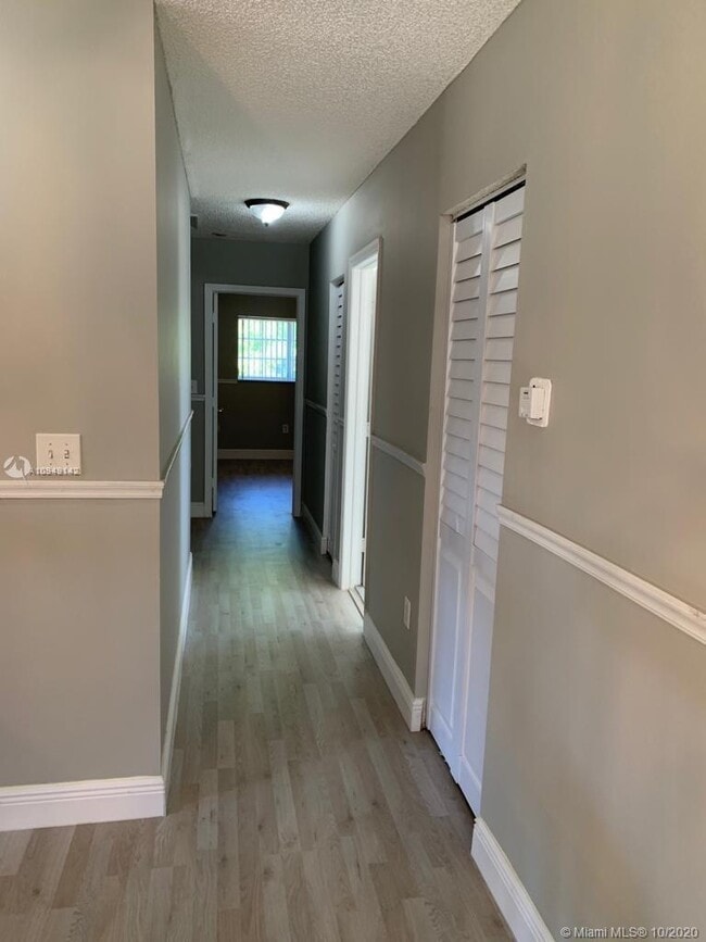 Building Photo - 3400 SW 153rd Ave