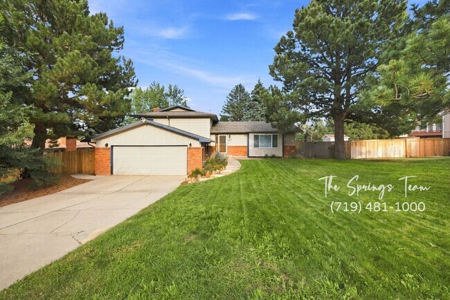 Building Photo - 3625 E Wade Ln