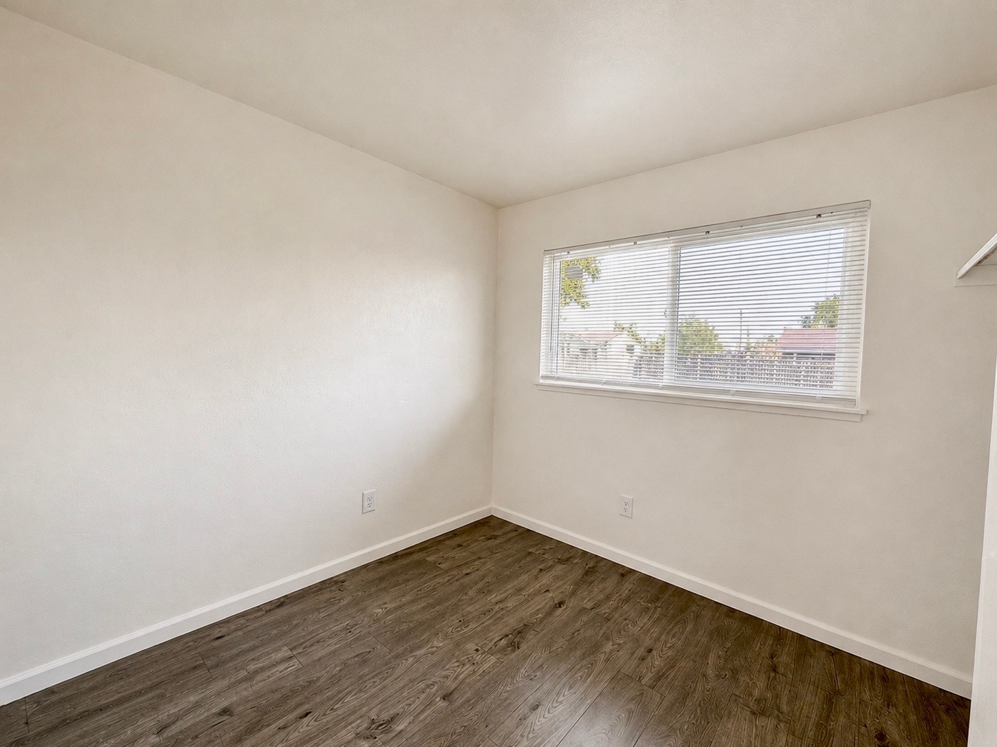 Building Photo - 7809 50th Ave