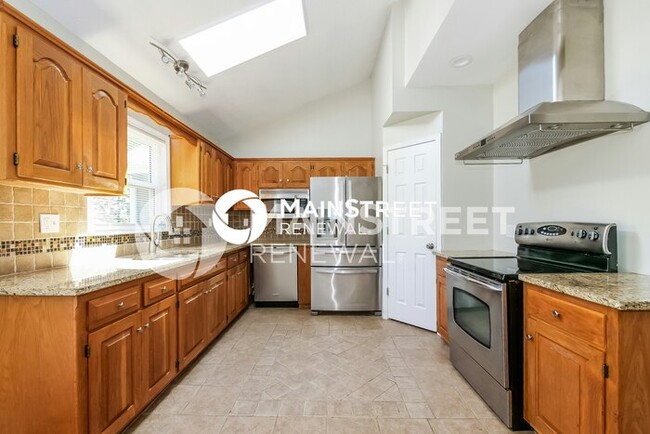 Building Photo - 9502 W 60th St