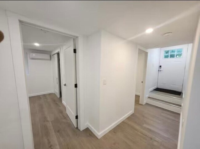 Building Photo - 4 Westville St