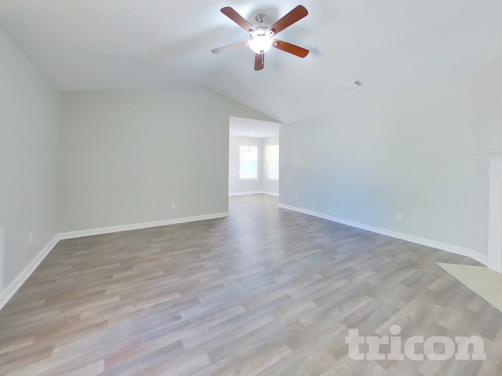 Building Photo - 205 Inverness Trce