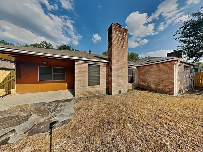 Building Photo - 4907 Eagle Trail Dr