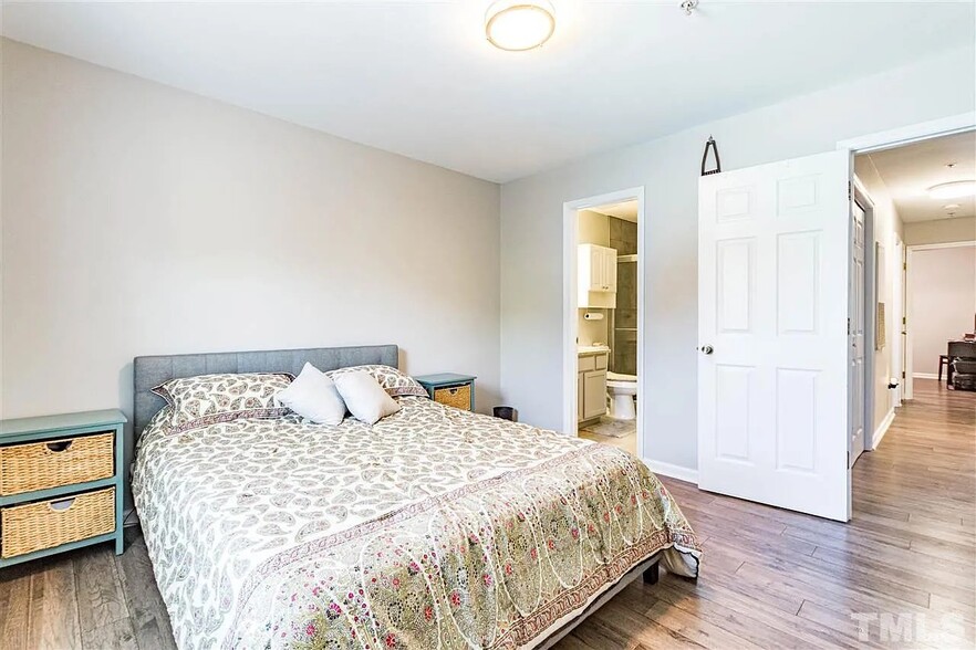 Bedroom 1 - 1950 Trailwood Heights Ln