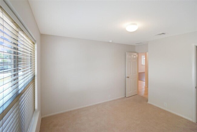 Building Photo - 14400 Martial Eagle Dr