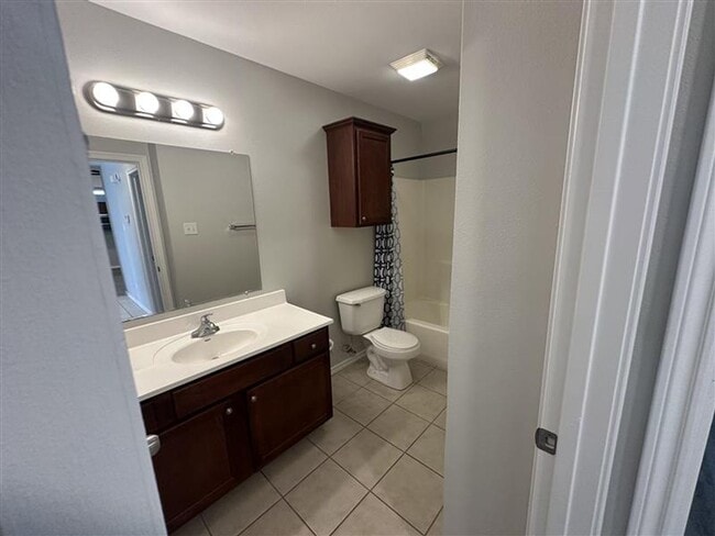 Building Photo - 17060 CR 191