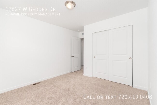 Building Photo - 12627 W Geddes Dr