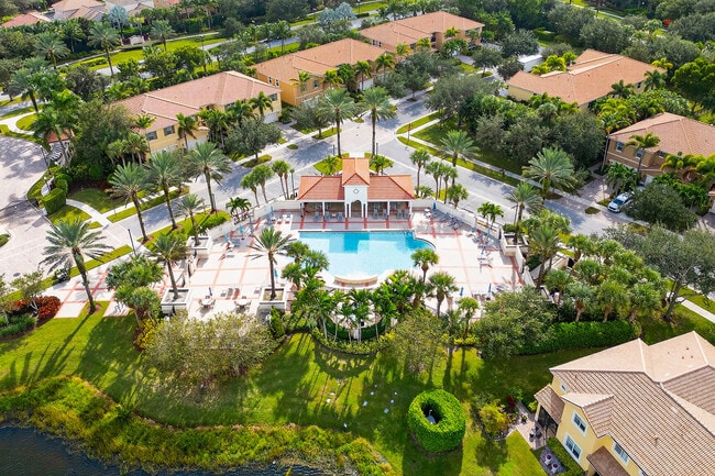 Building Photo - 4527 Cadiz Cir