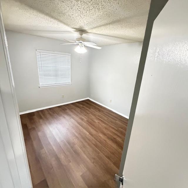 Building Photo - 1401 Panola Dr