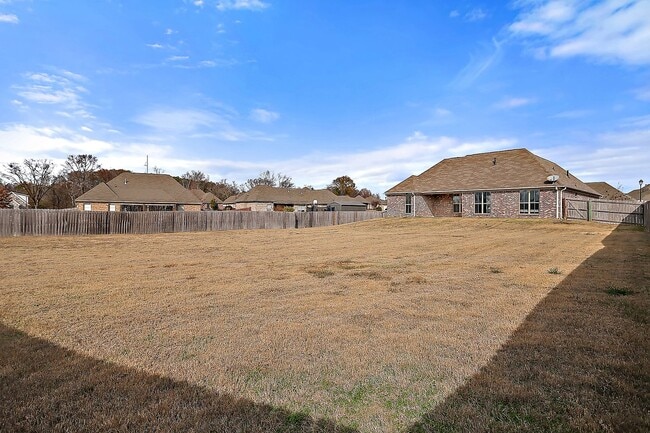 Building Photo - 3 Bed/2 Bath in Fall's Crossing- Gluckstadt!